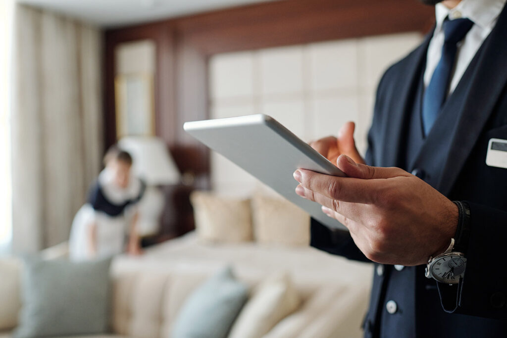 importance of information technology in hospitality industry