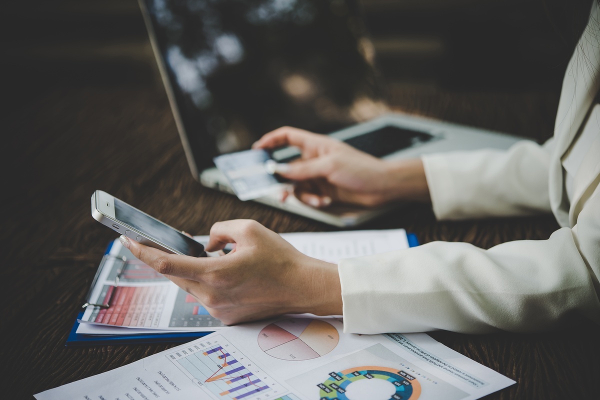 financial-reset-control